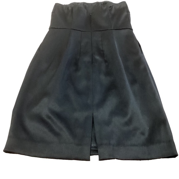 NEW Express Design Studio Black Strapless Fit & Flare Sateen Dress 0 Pockets - Picture 2 of 9